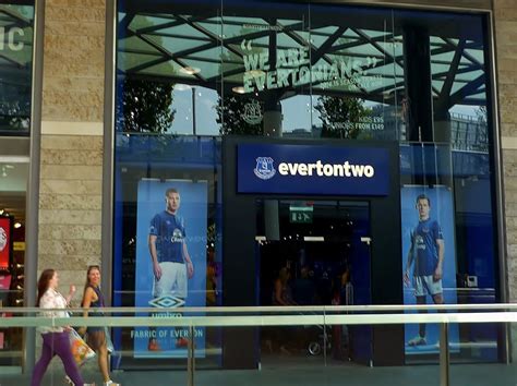 everton two shop